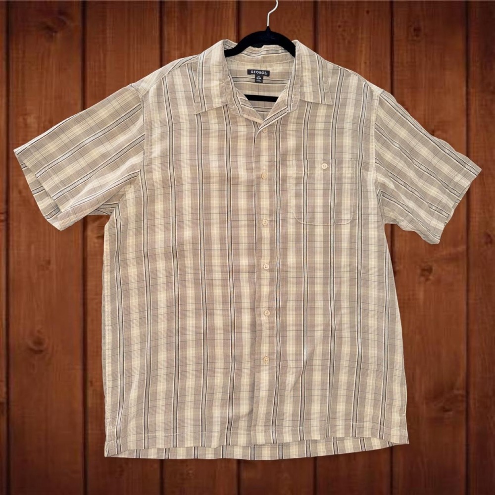 George Beige Plaid Short Sleeve Button Down Shirt Men's Large